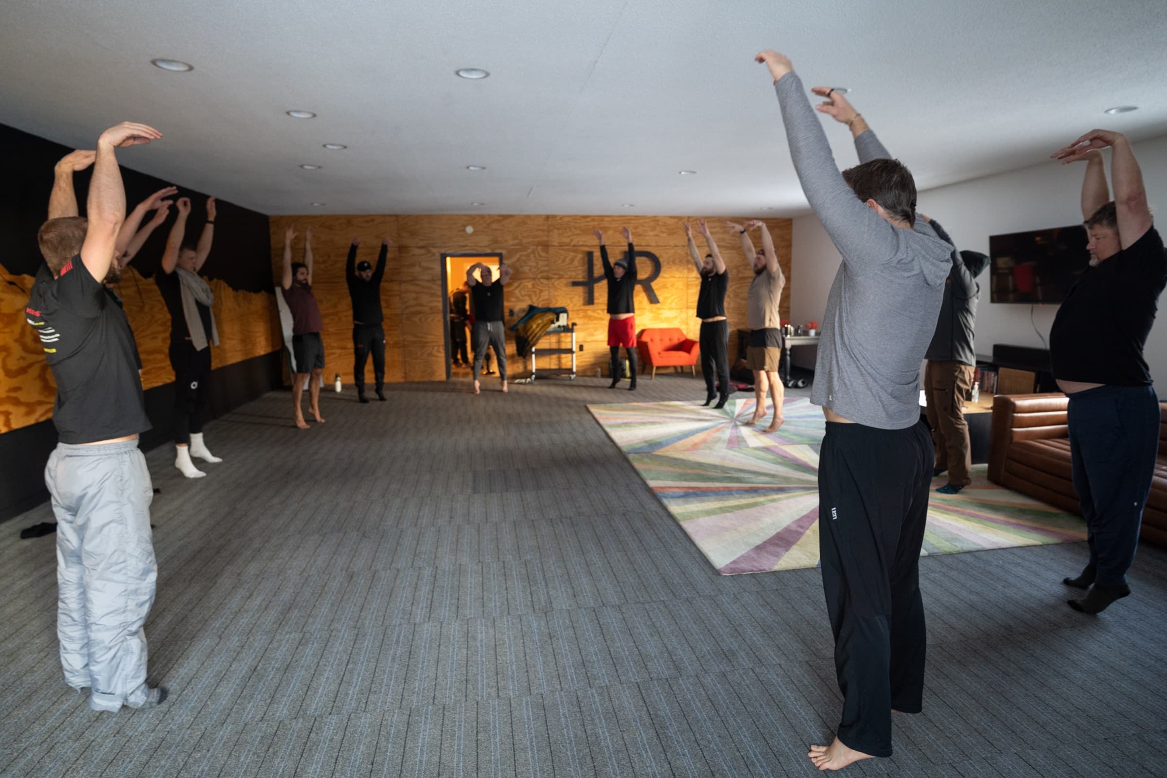 Morning flow and mindfulness at the lodge